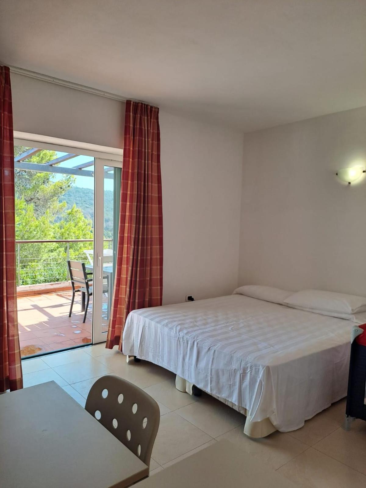 Allegroitalia Elba Golf Portoferraio Bagian luar foto